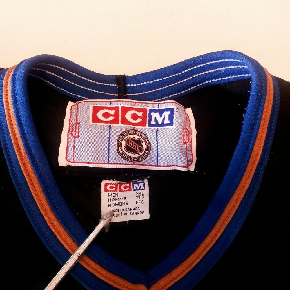 VTG CCM WASHINGTON CAPITALS NHL XXL Hockey JERSEY - Picture 3 of 7